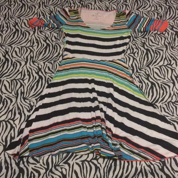 Women’s dress - Picture 1 of 1